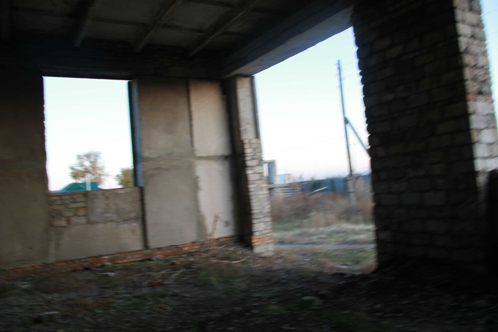 Недостроенное здание СТО