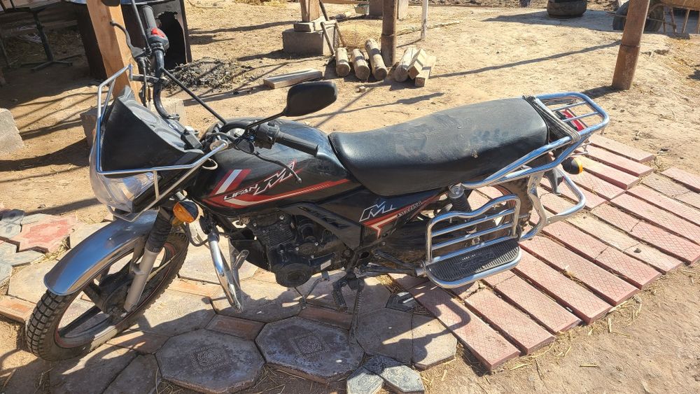 Mototsikl Lifan Yangi