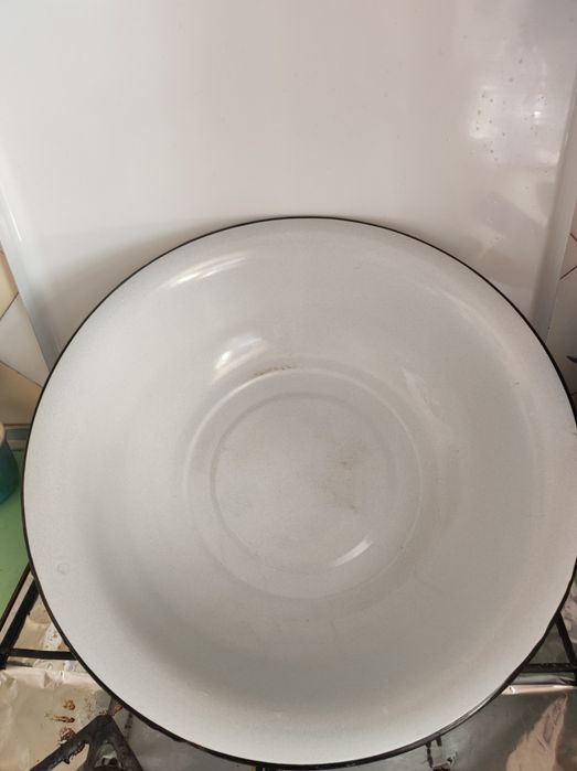 Эмалированные тазы