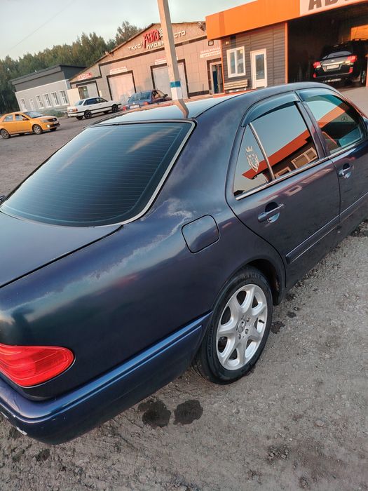 Продаются Mercedes-benz