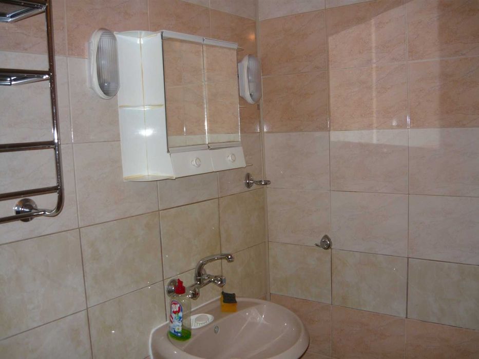 Дава се под наем Тристаен апартамент в София, Гео Милев - 112 кв.м за 700 € - Снимка #3