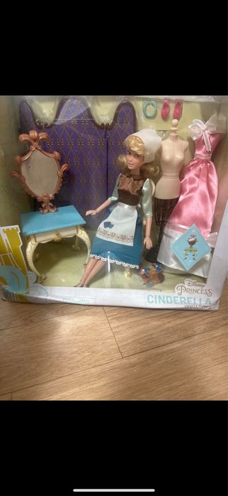 Продам новые игрушки оригенал дисней