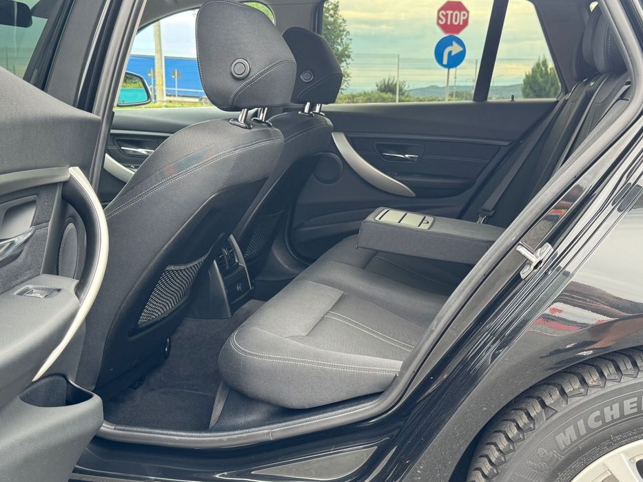 BMW Seria 3 Navigatie / Automata / Faruri led / Facelift / Euro 6 / Inmatriculata
