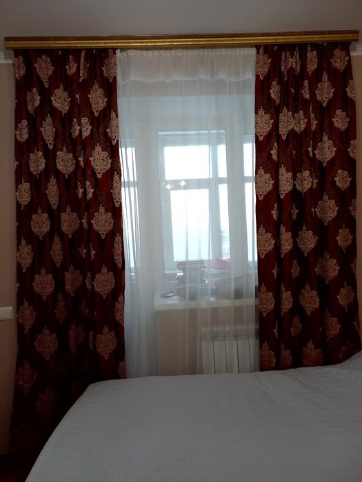 Посуда10000т. ,перде, кілем 5000т.