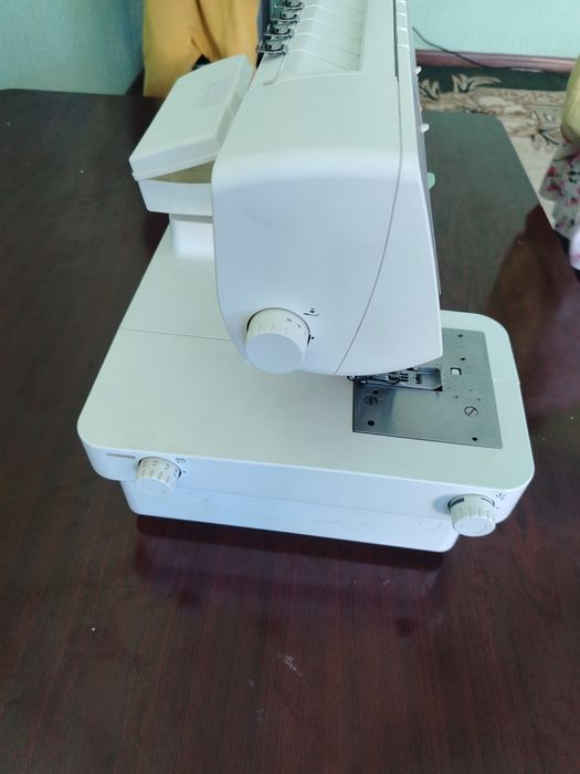 PFAFF Coverlock 3.0.