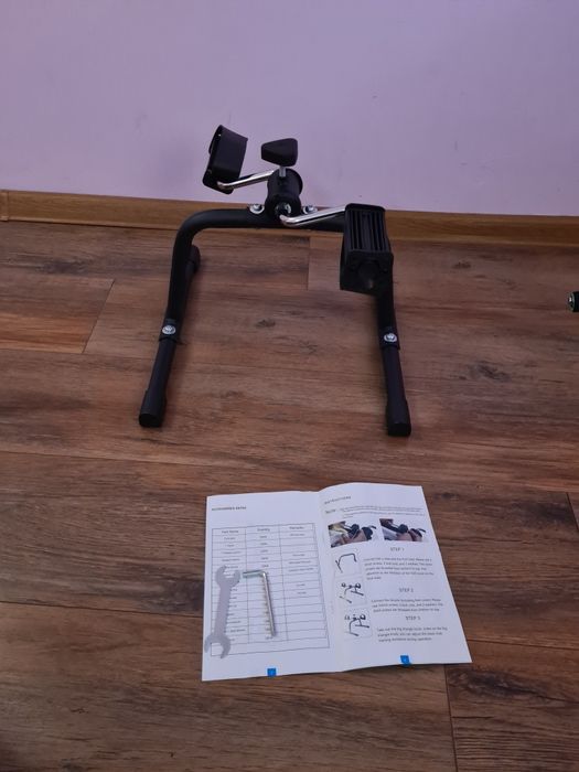 Мини велоергометър за раздвижване на краката и ръцете