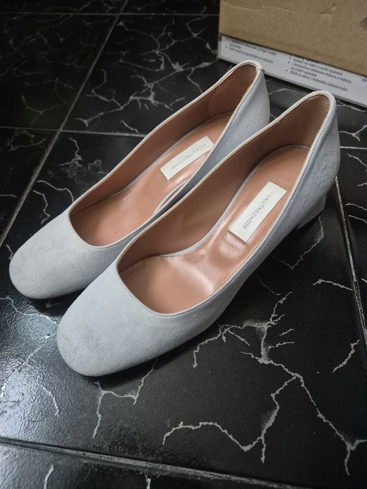 Pantofi piele intoarsa, aproape noi