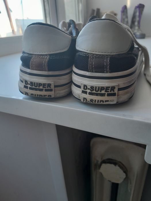 Кеды молодежные.