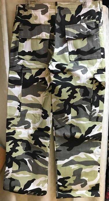 камуфлажен панталон