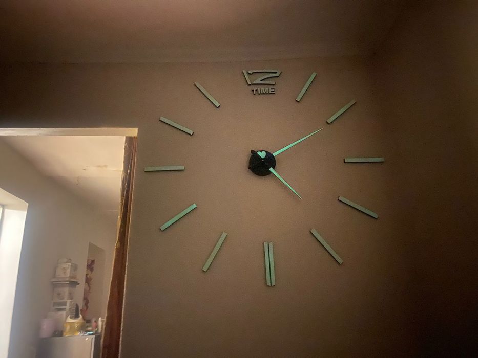 Продам 3D часы на стену