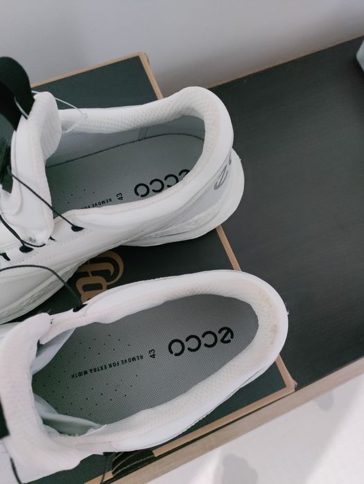Model ECCO BIOM C5, alb, cu sistem BOA