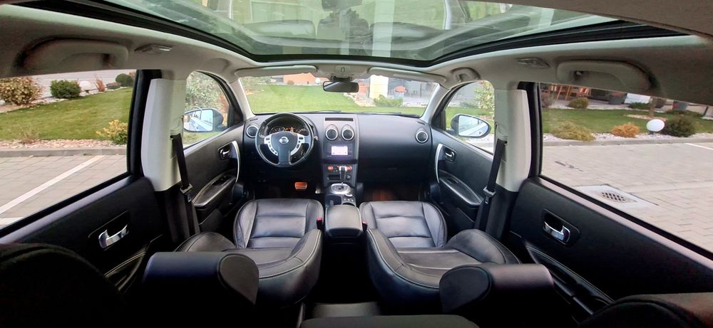 ~Nissan Qashqai+2 TEKNA~Cutie automată~4X4 la buton~An 2011~Motor 2l dCI~Carte service~