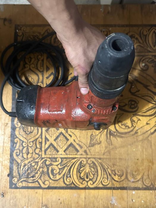 Перфоратор отбойник Хилти ТЕ 60 АВР