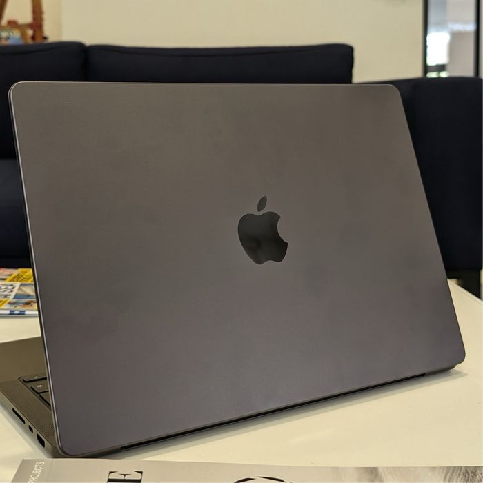 MacBook Pro 14 M3