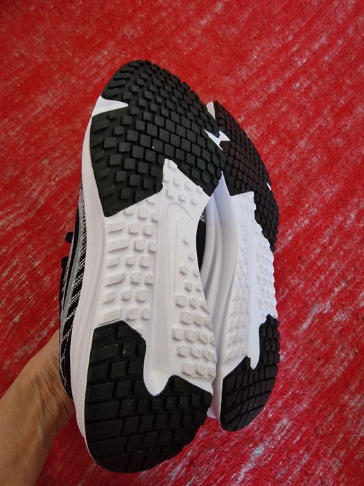 Vand adidasi Nike Run Defy femei