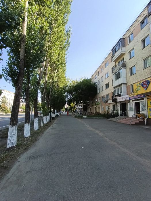 Продам 2х комн кв в центре города