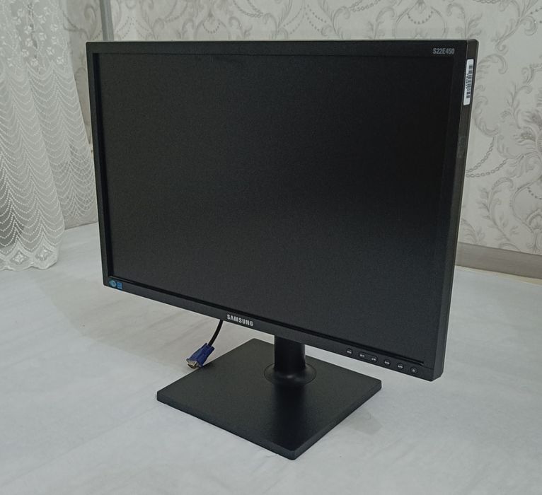 Мониторы хорошего качества б/у