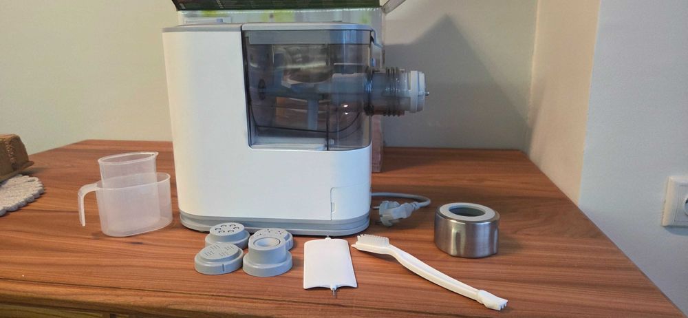 Уред за паста - Philips HR2345