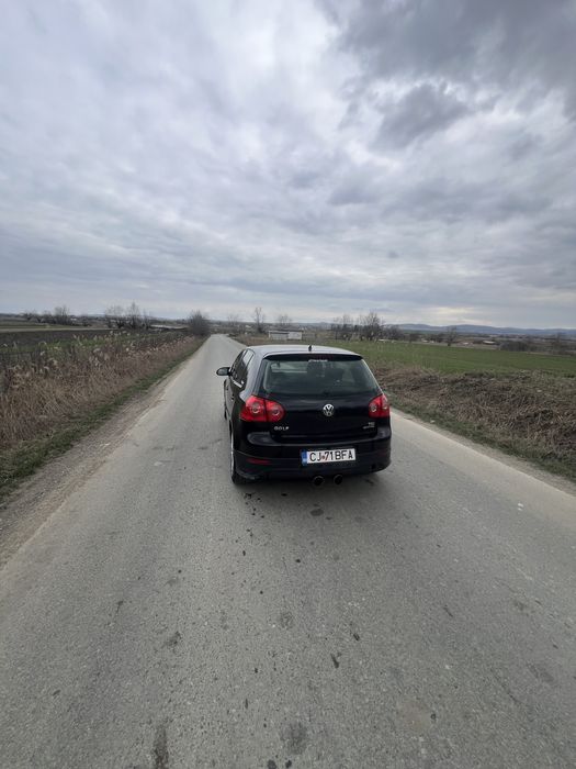 Vând golf 5 1.9 bkc 4x4