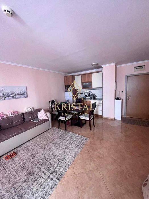 Продава се Двустаен апартамент в Свети Влас - 64 кв.м за 1383 €/кв.м - Снимка #1