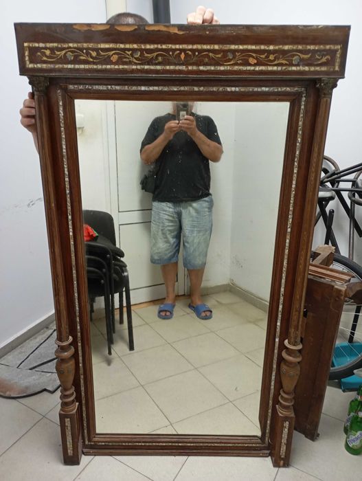 Старинно огледало