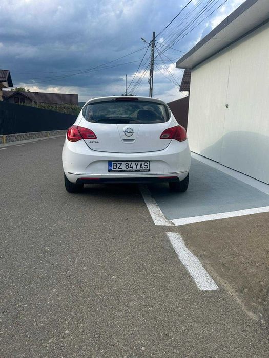 Vand Opel Astra 2014