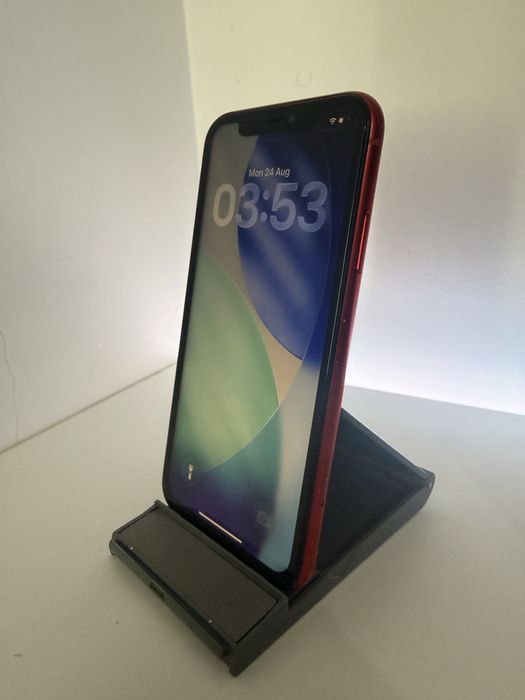 vand iphone 11 64gb