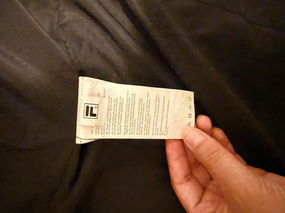 Продам куртку Фила оригинал