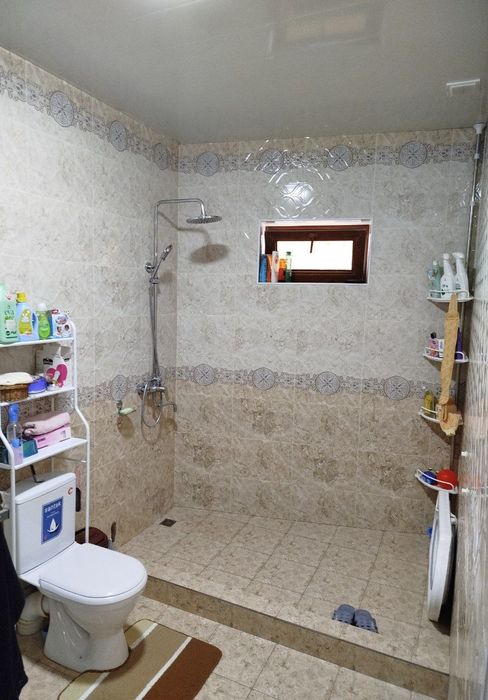 Fayzli honadonimiz sotuvda.