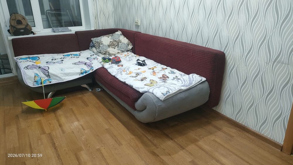 Диван продается чистая