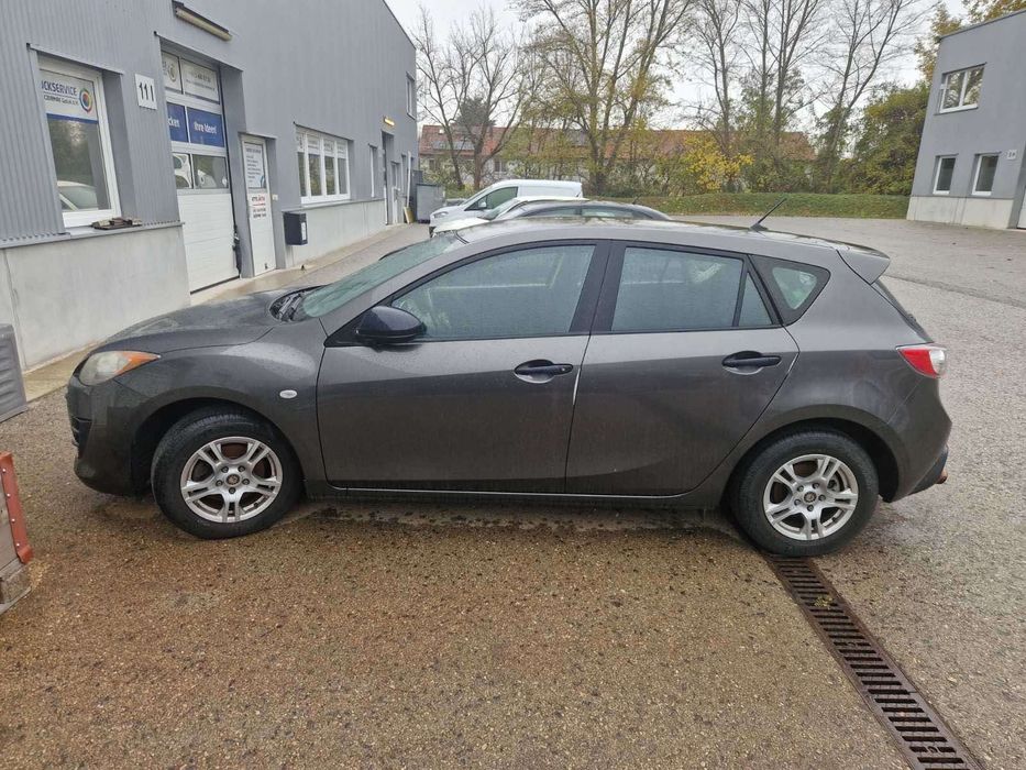 Mazda 3 1.6 на части