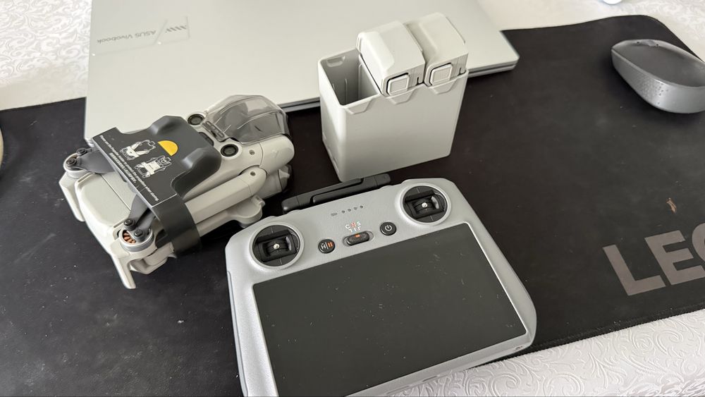 Продам дрон dji mini 4 pro fly more combo plus