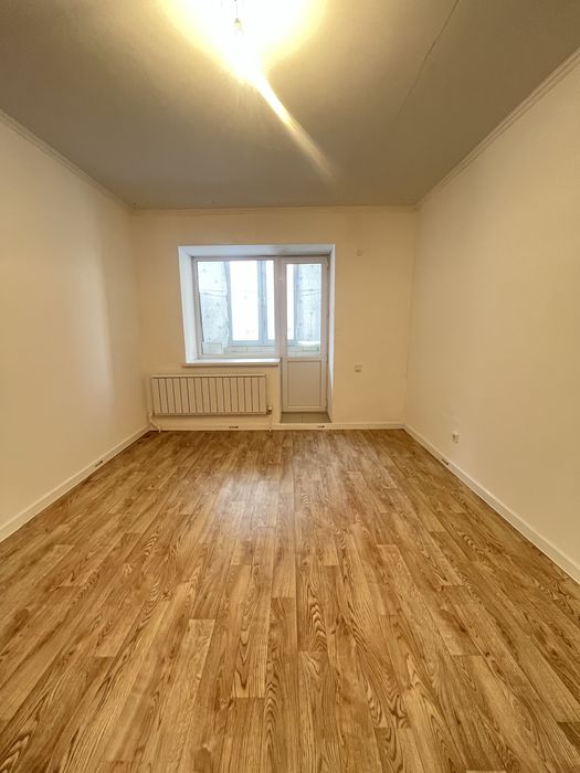 Срочно продам 3 х комн кв в районе Батыс2