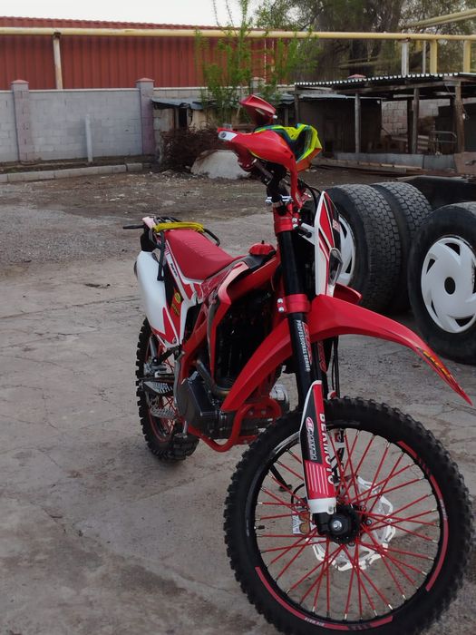 Эндуро 300 куб продаде