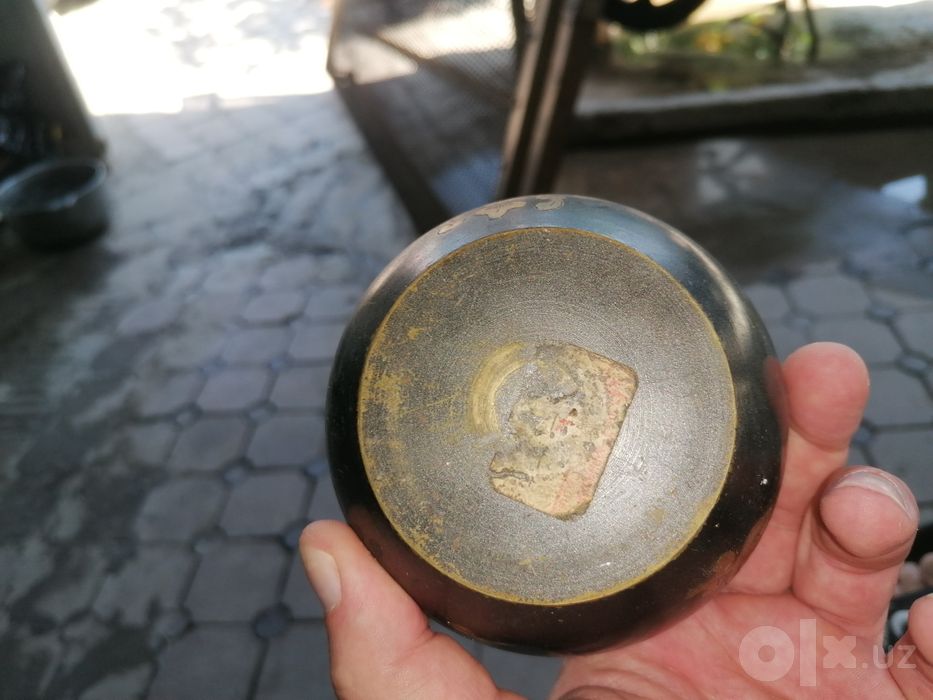 Сториные вазы бронзовый
