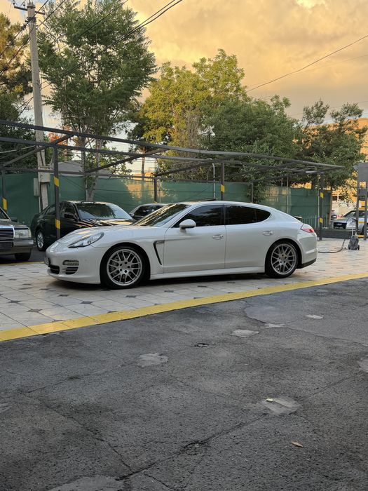 Porsche panamera 4S 4.8 V8 pushka !