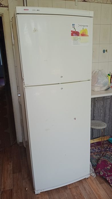 Холодильник BOSCH