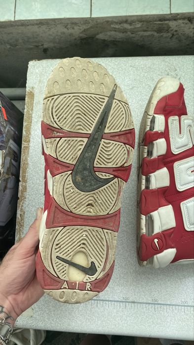 Nike Supreme червени маратонки