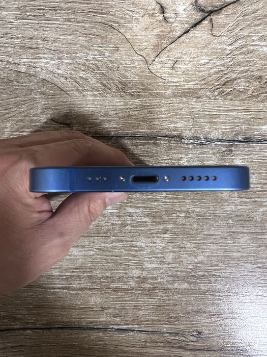 iPhone 13 256 gb blue