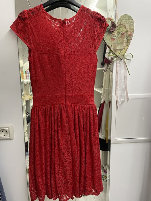 Rochie eleganta rosie
