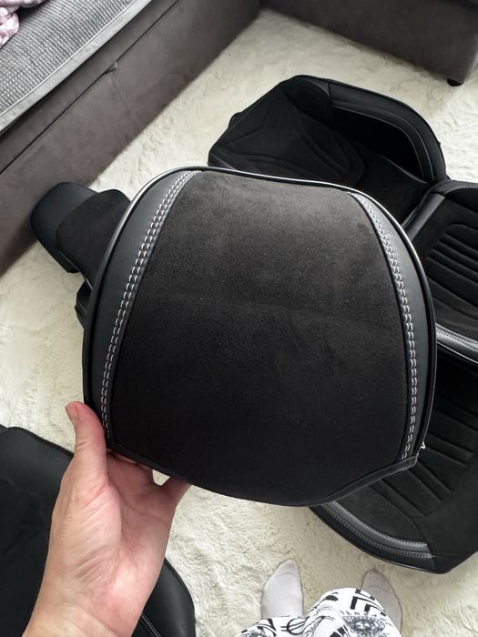 Продам чехлы на автомобиль