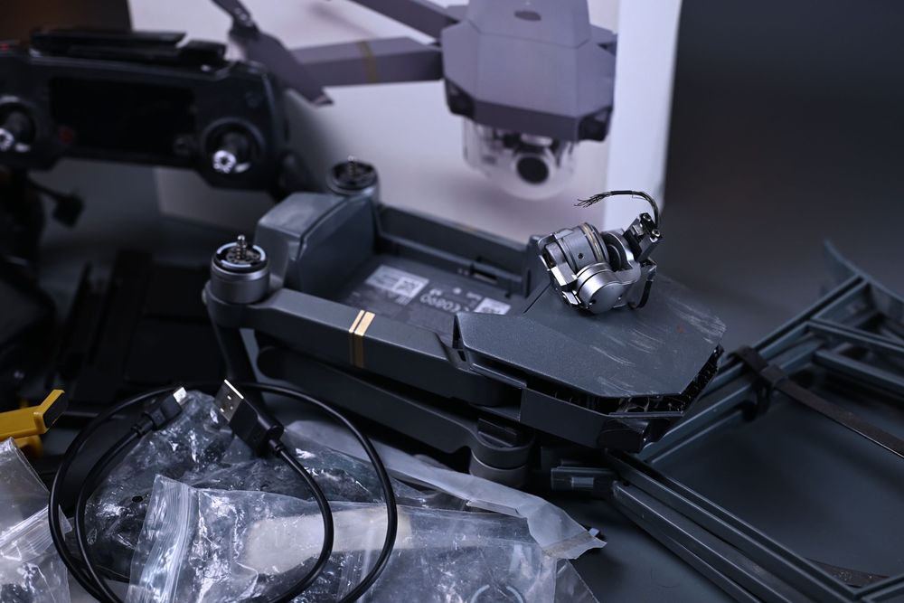 DJI MAVIC PRO si DJI AIR 2 pentru piese