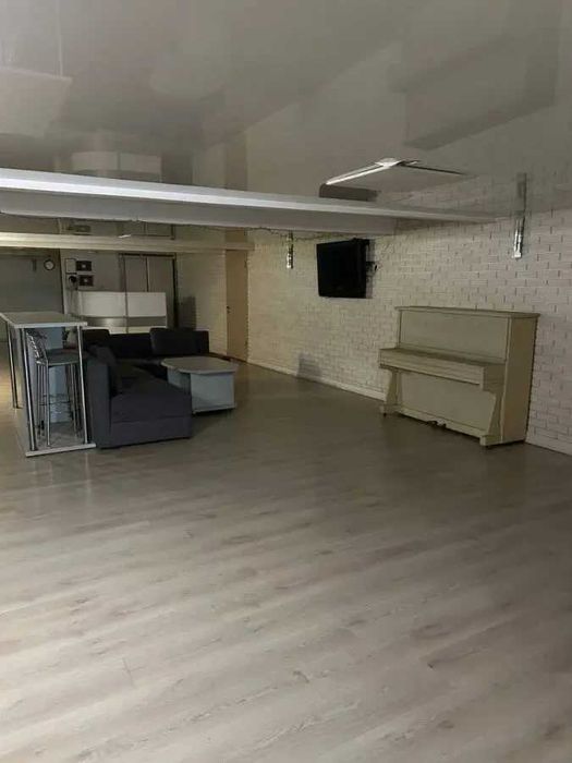 Дава се под наем Двустаен апартамент в София, Зона Б-18 - 55 кв.м за 561 € - Снимка #1