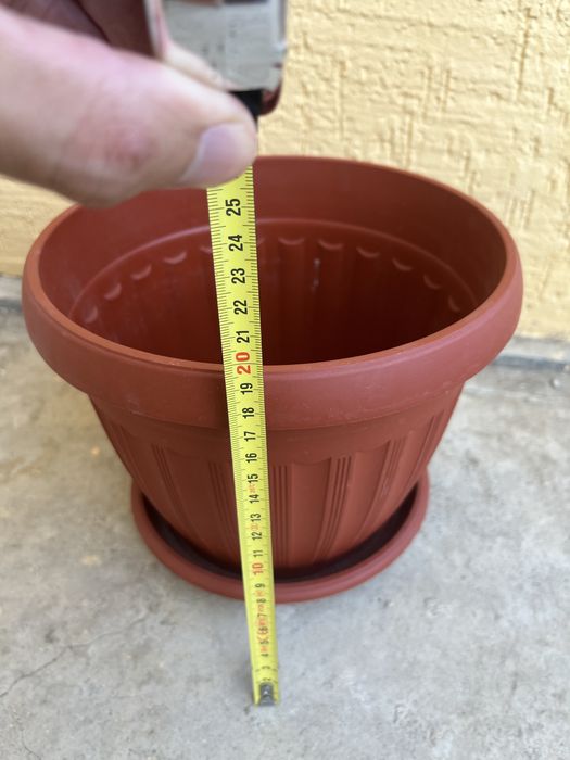 Горшки 5л. 3.6л. Зета