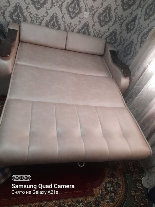 Продаётся Раскладной диван
