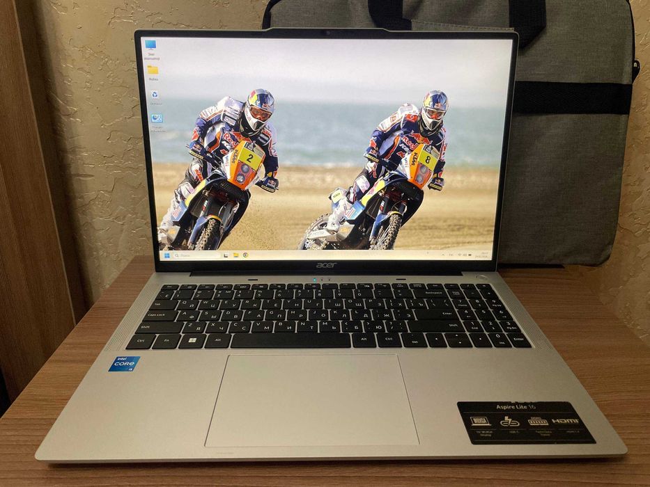 Ноутбук Acer Aspire Lite 16 /i5-1334u/8Gb Ram/512Gb Ssd/UHD Graphics/