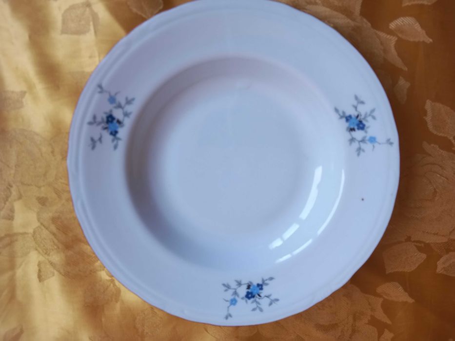 Порцеланови  съдове