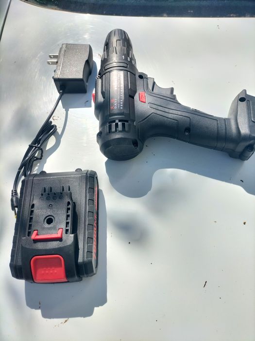 Продам шуруповёрт