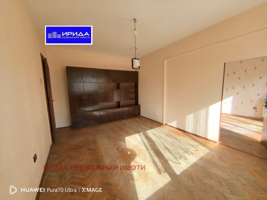 Продава се Тристаен апартамент в София, Гео Милев - 65 кв.м за 2847 €/кв.м - Снимка #2