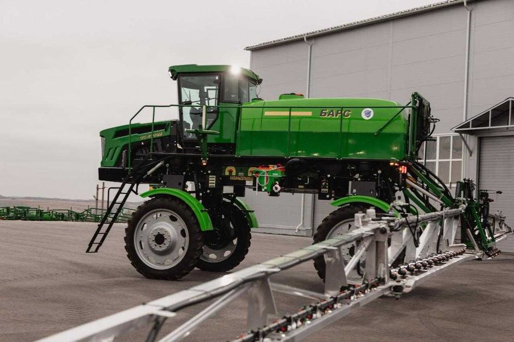 Самоходный опрыскиватель БАРС ОС 3000/4000